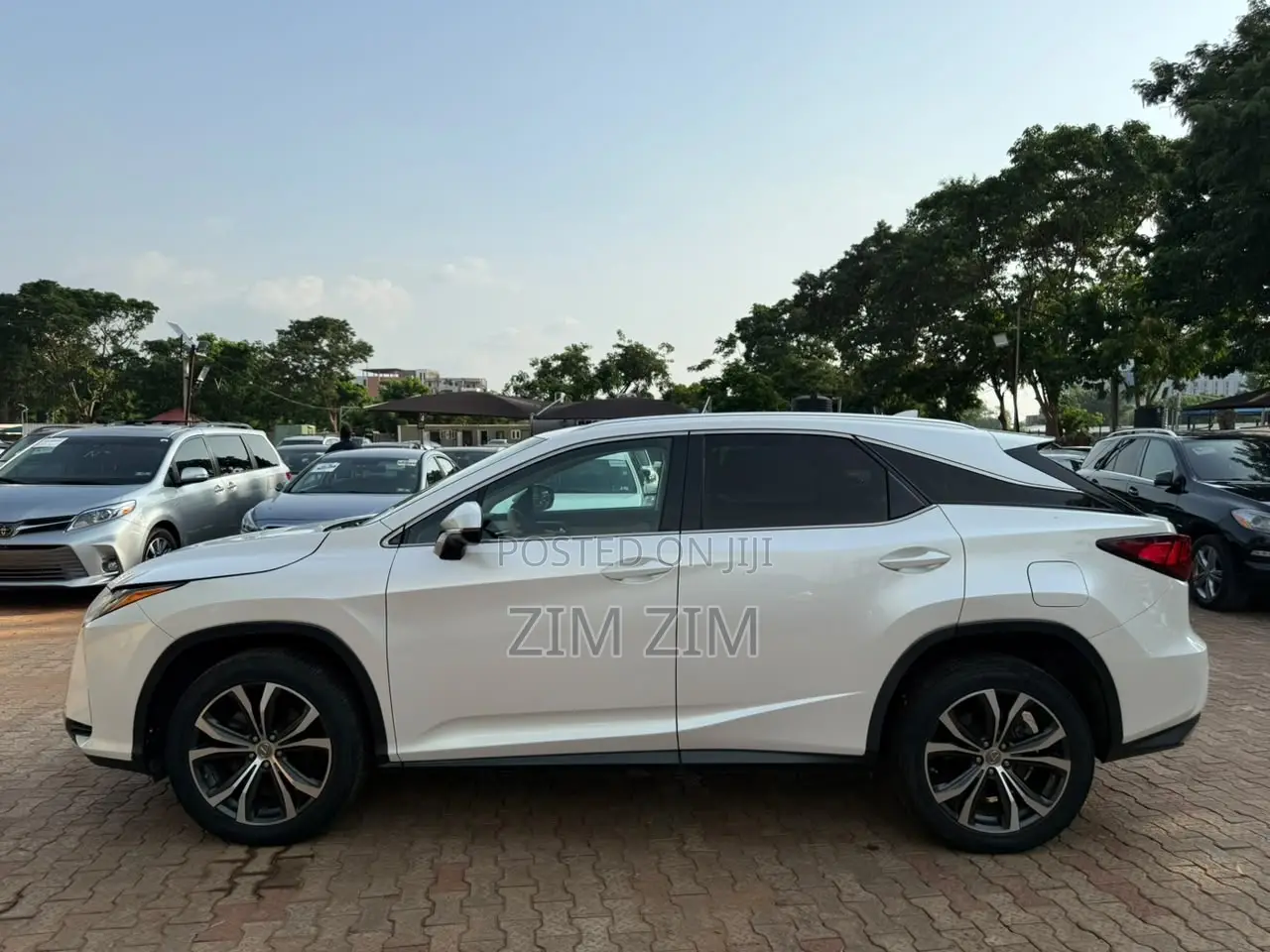 Lexus RX 350 AWD 2017 White