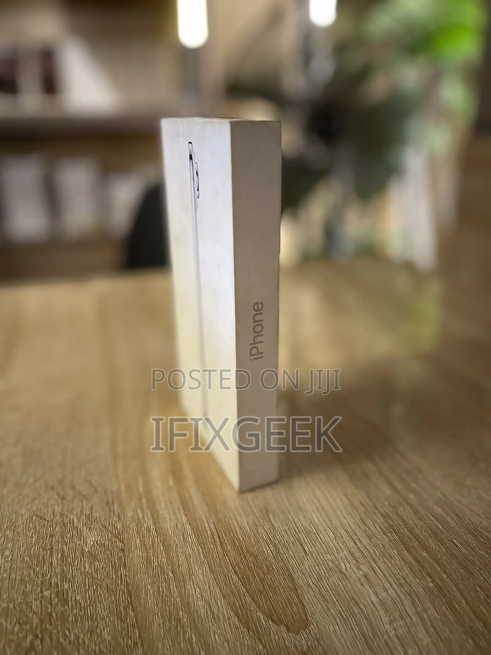New Apple iPhone Air 256 GB Bronze