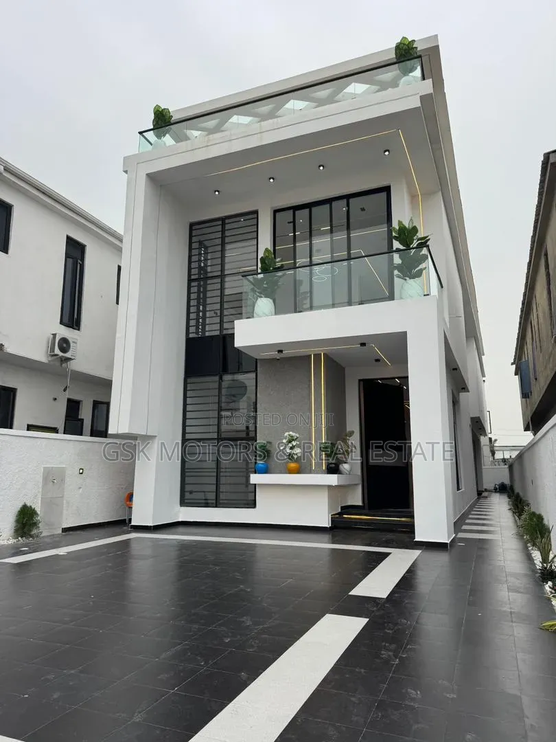 5bdrm Duplex in Ikota Villa, Lekki for sale