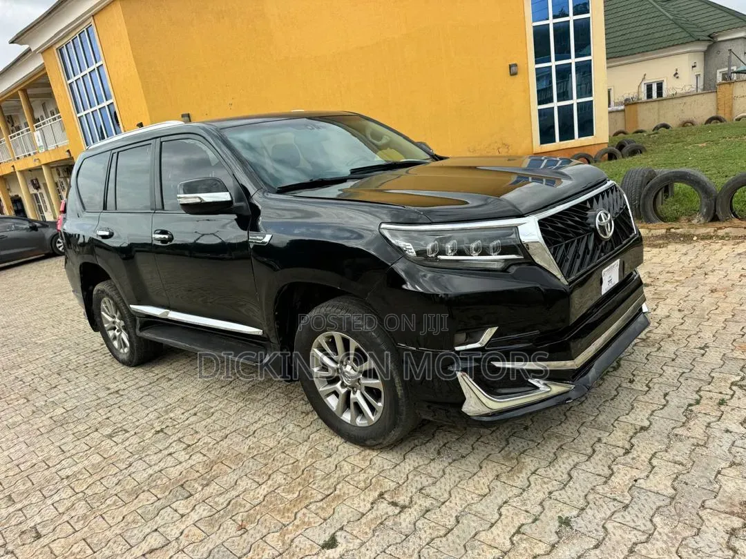 Toyota Land Cruiser Prado 2012 Black