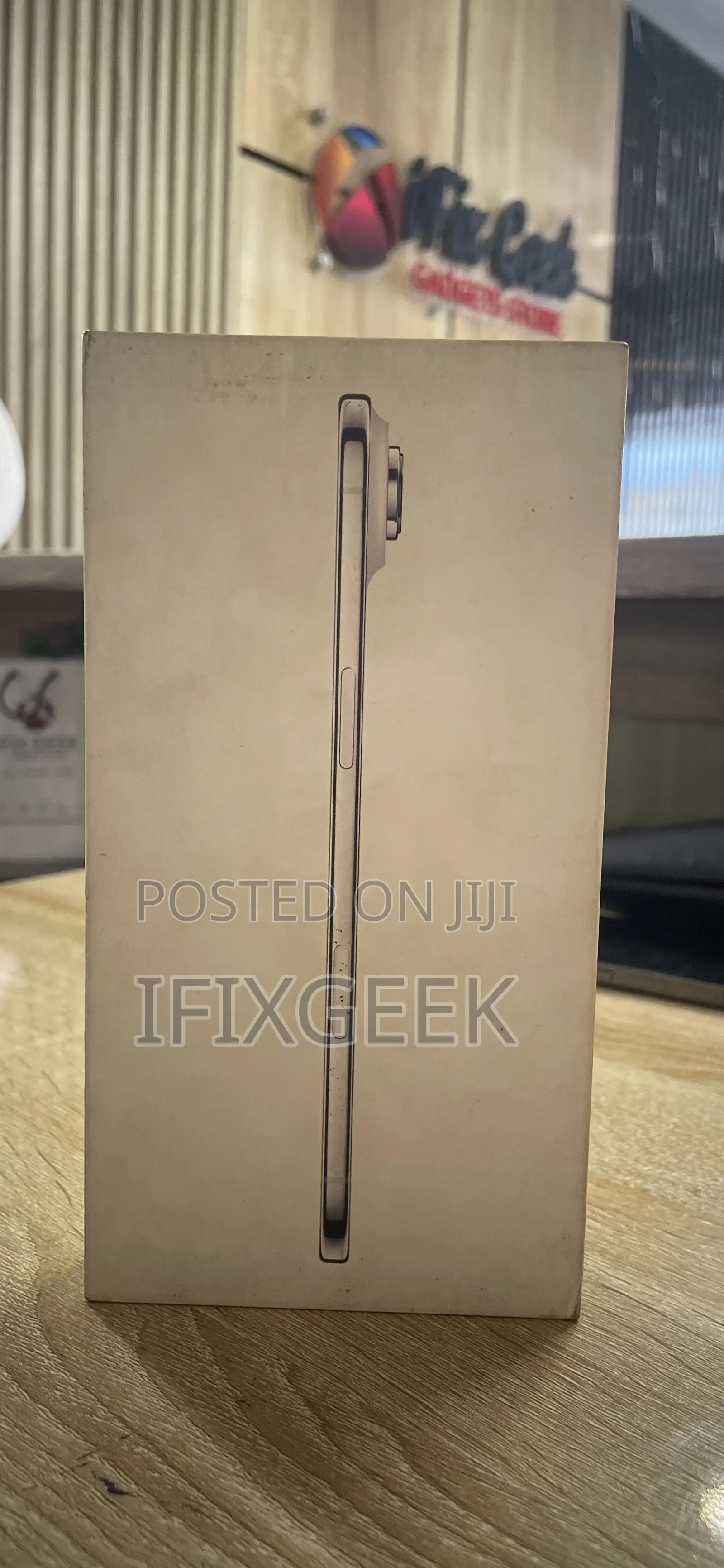 New Apple iPhone Air 256 GB White