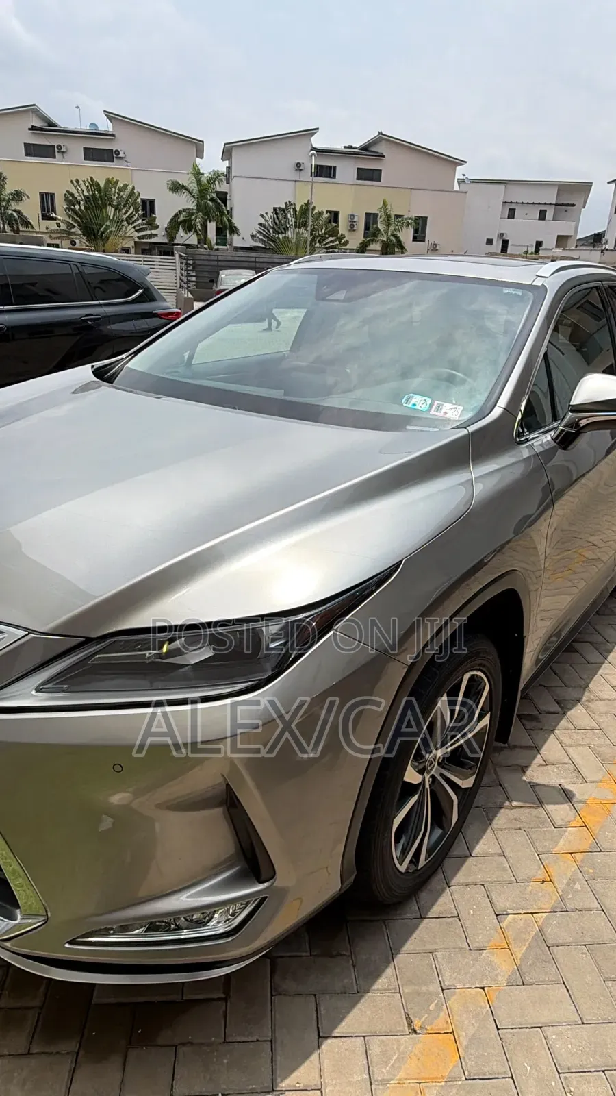 Lexus RX 2022 Silver