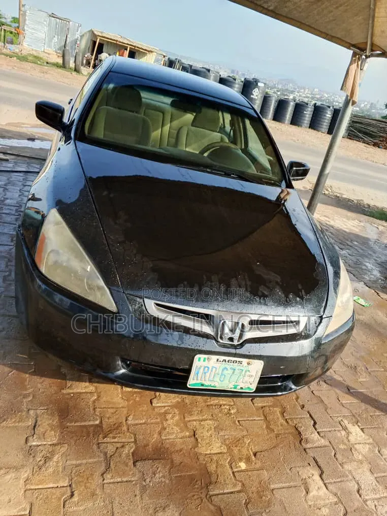 Honda Accord 2005 Black
