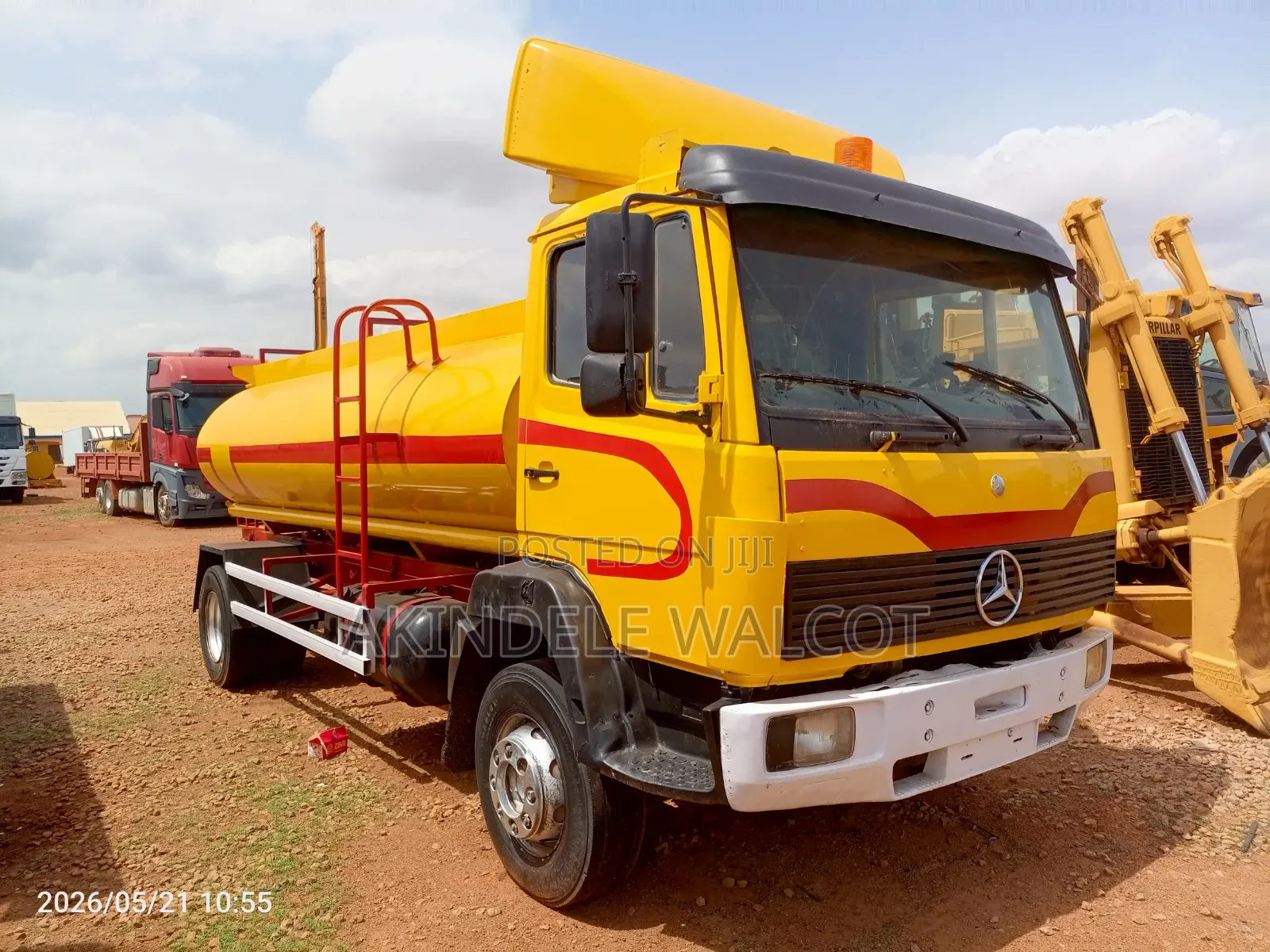 Mercedes-benz 1113 2007 Yellow