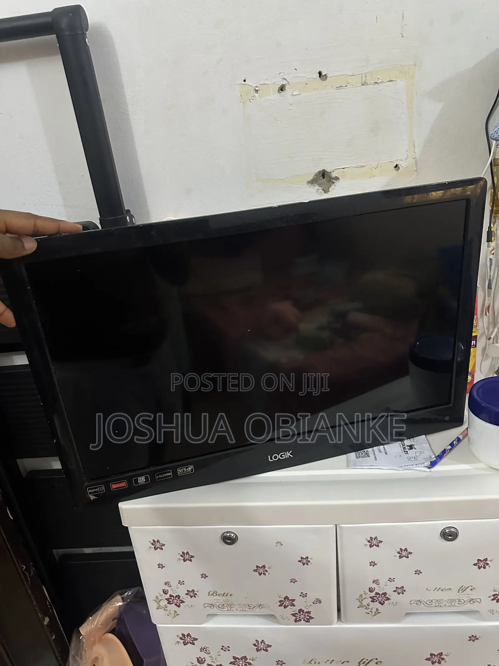 Television Logik L24ldib11 24 Inches