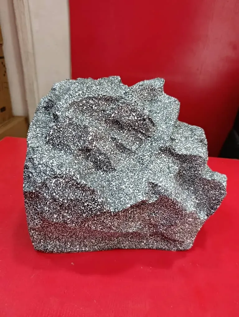 Tundra Rock Garden Speaker