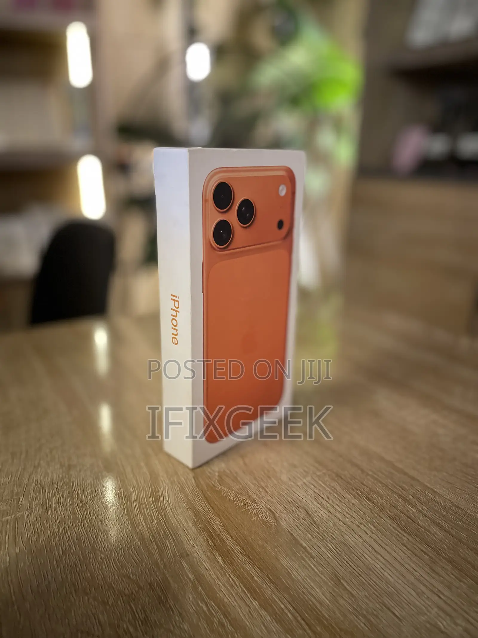 New Apple iPhone 17 Pro Max 256 GB Orange