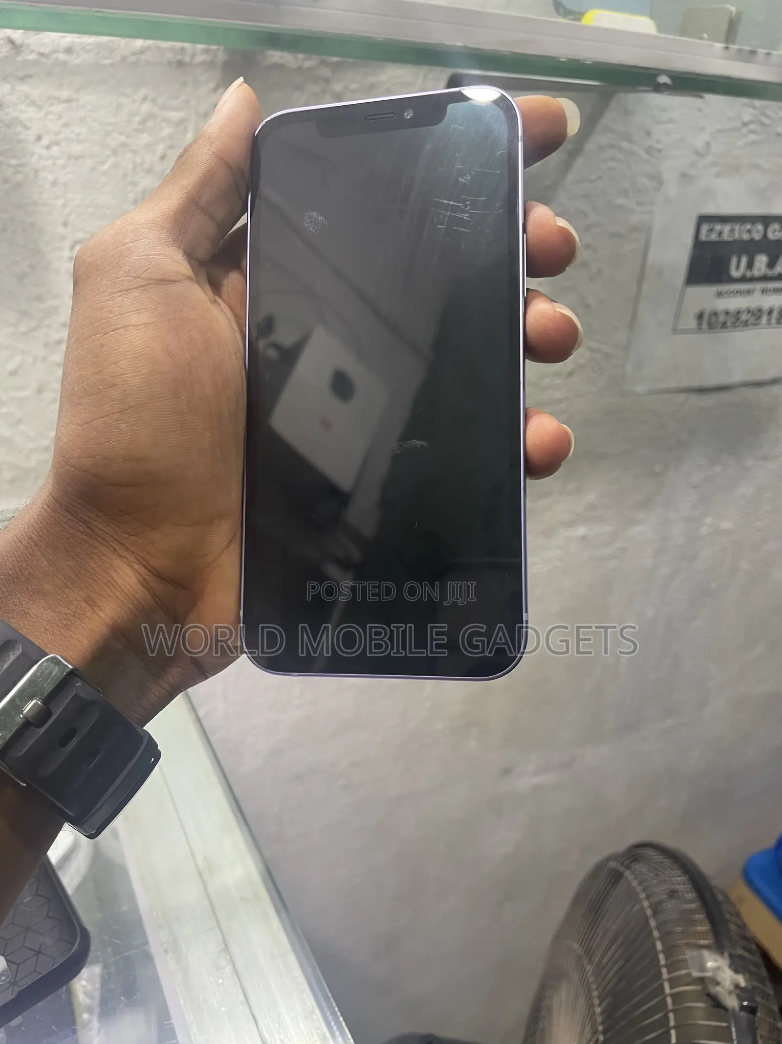 Apple iPhone 12 64 GB Purple