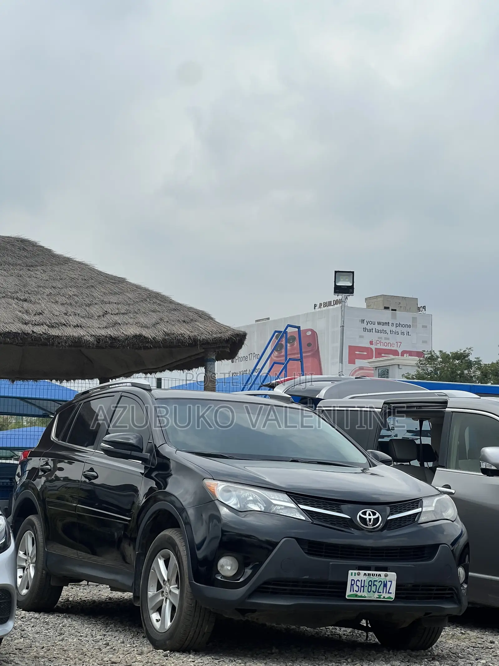 Toyota RAV4 XLE AWD (2.5L 4cyl 6A) 2013 Black