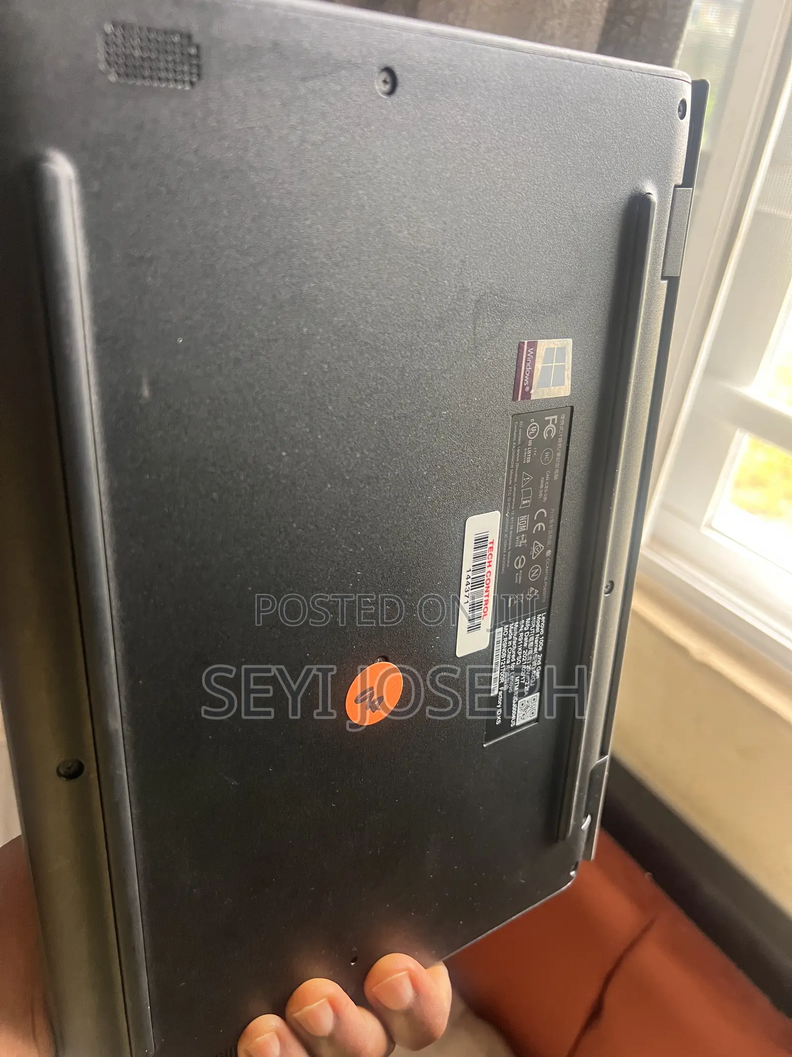 Laptop Lenovo 100e 4GB AMD SSD 128GB
