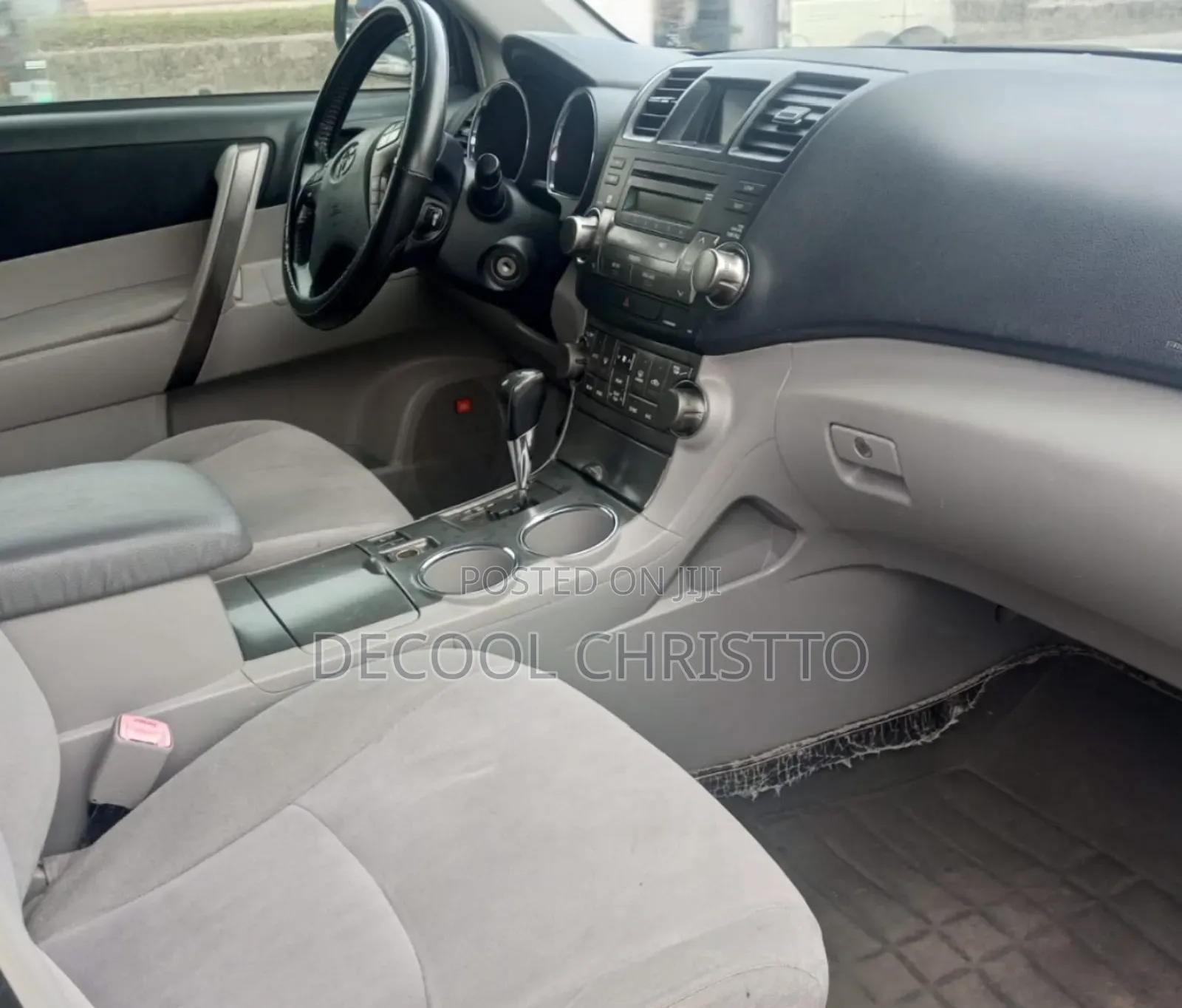 Toyota Highlander Limited 2012 Gray