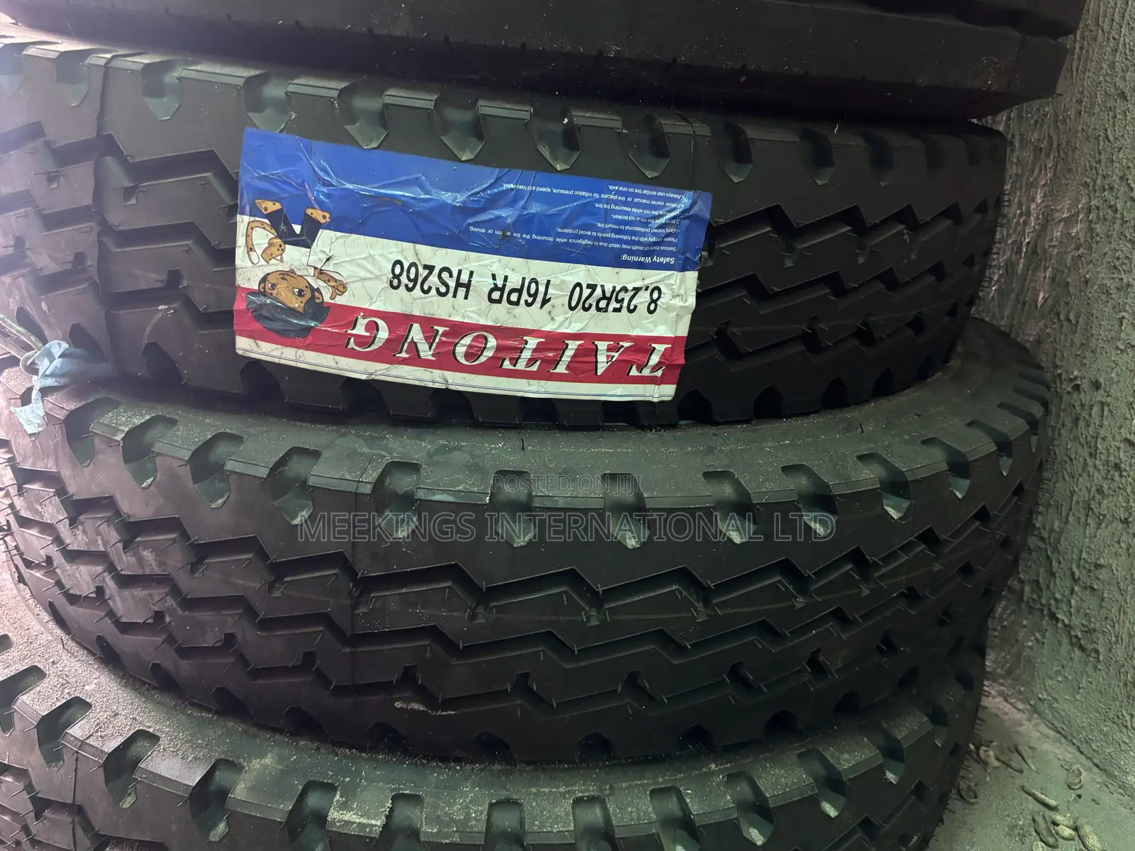 Brand New 8.25r20 Taitong Tyre for Trucks