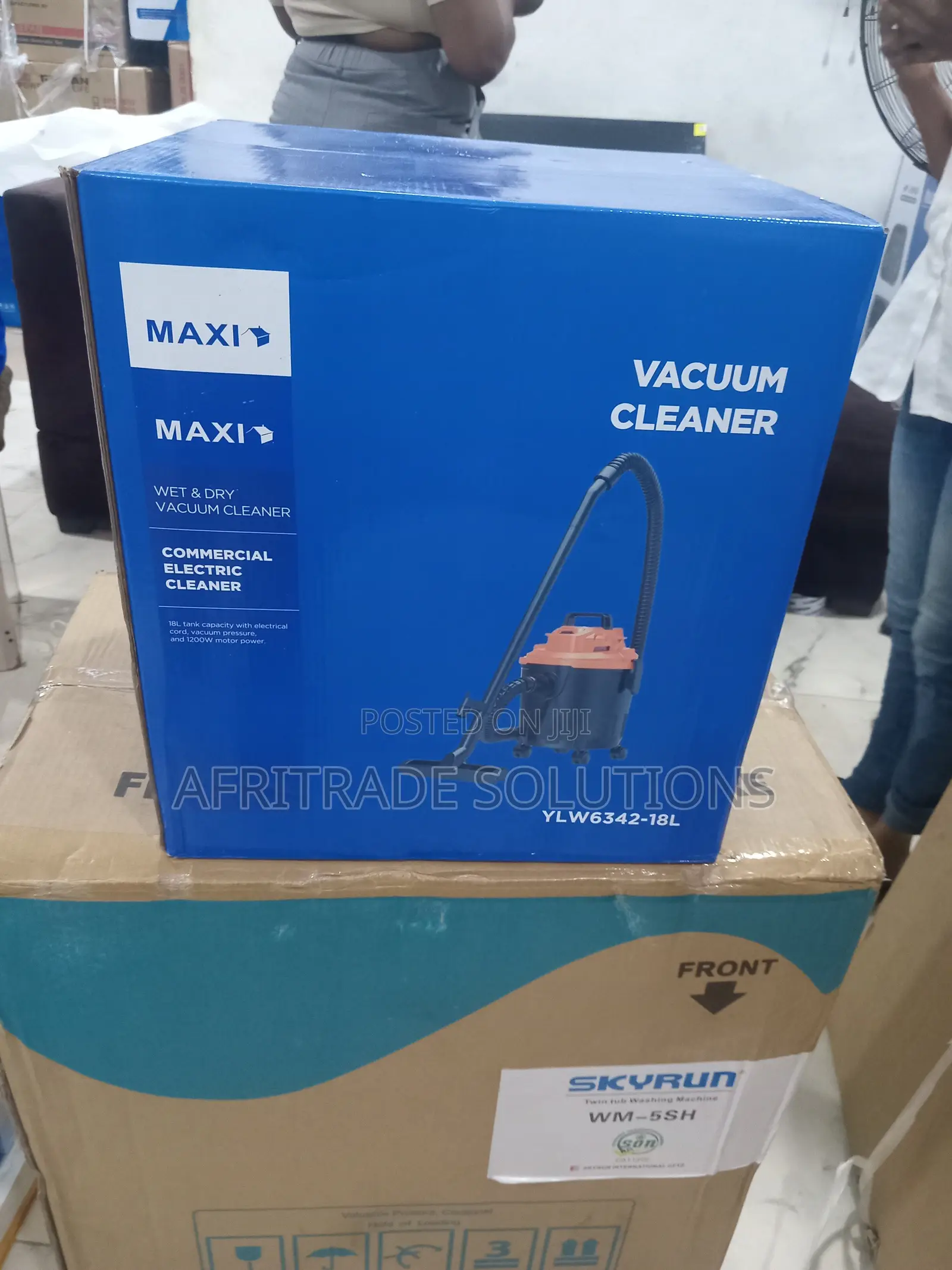 Maxi Home Commercial Wet Dry Vacuum 18l