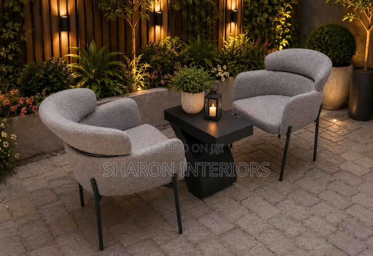 Executive Me and You Chair