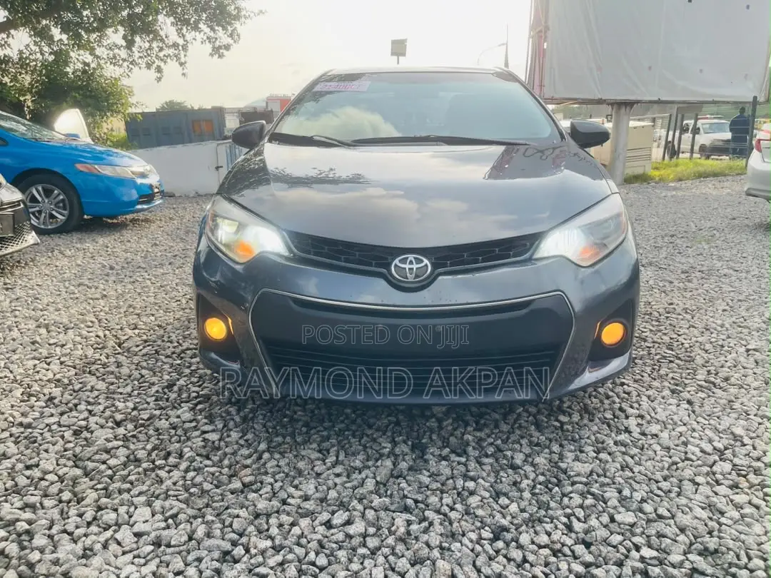 Toyota Corolla 2016 Gray
