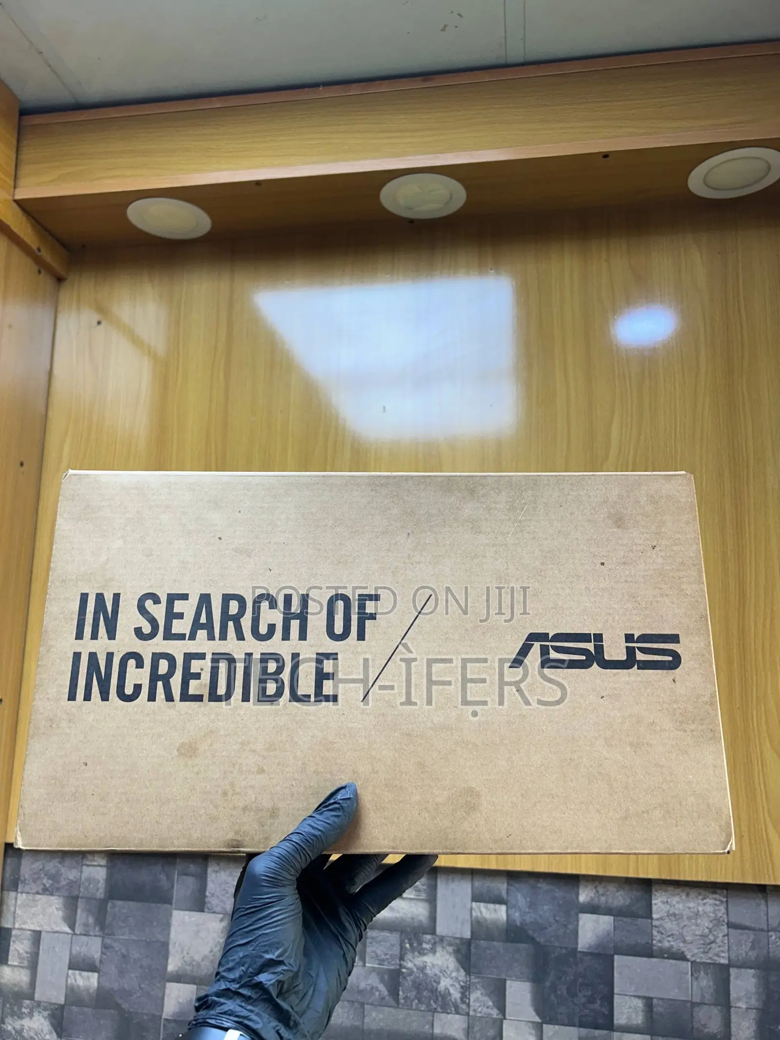 Laptop Asus VivoBook E12 E203NA 4GB Intel Celeron SSD 128GB
