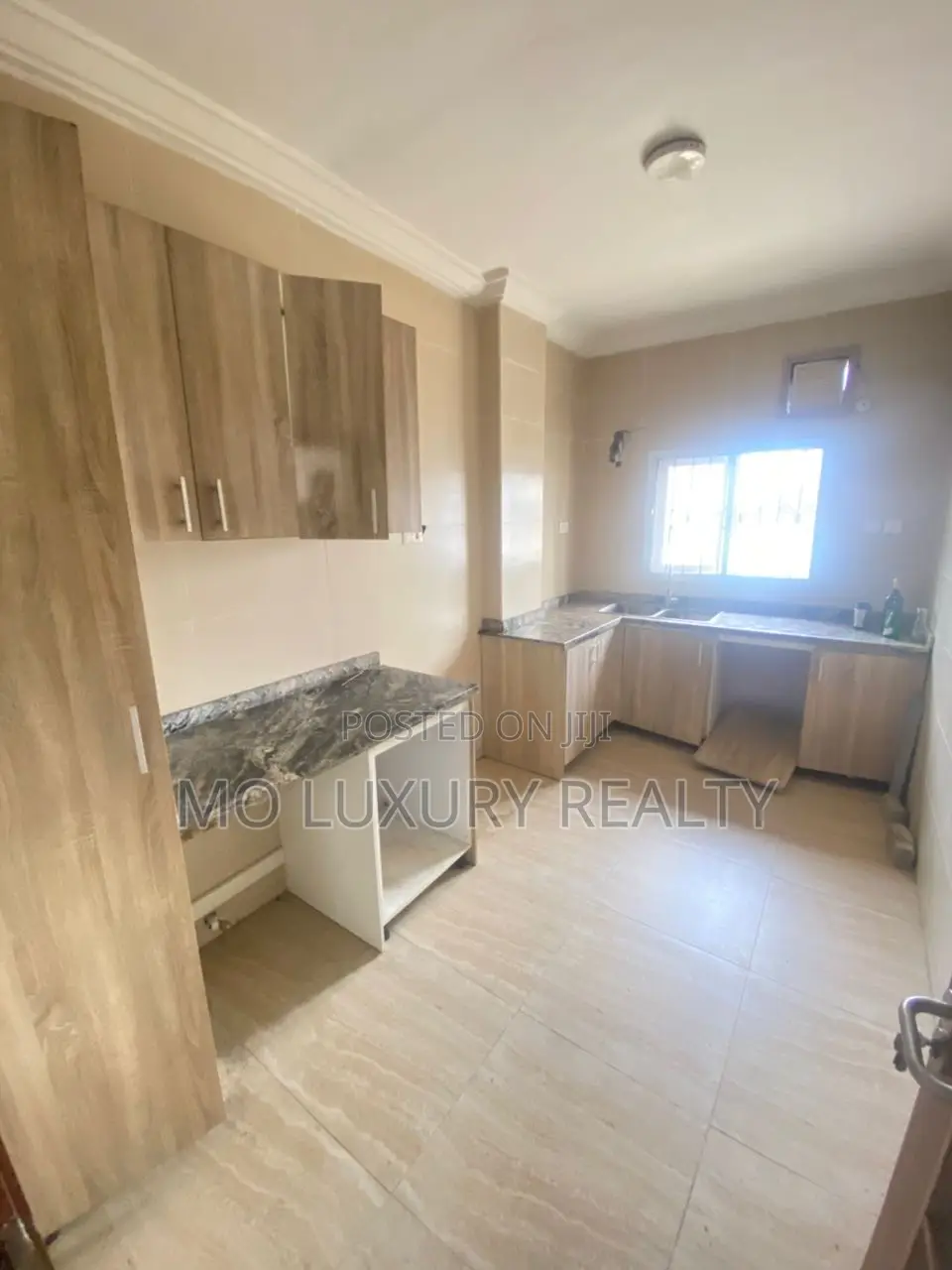 2bdrm Apartment in Osapa london for rent