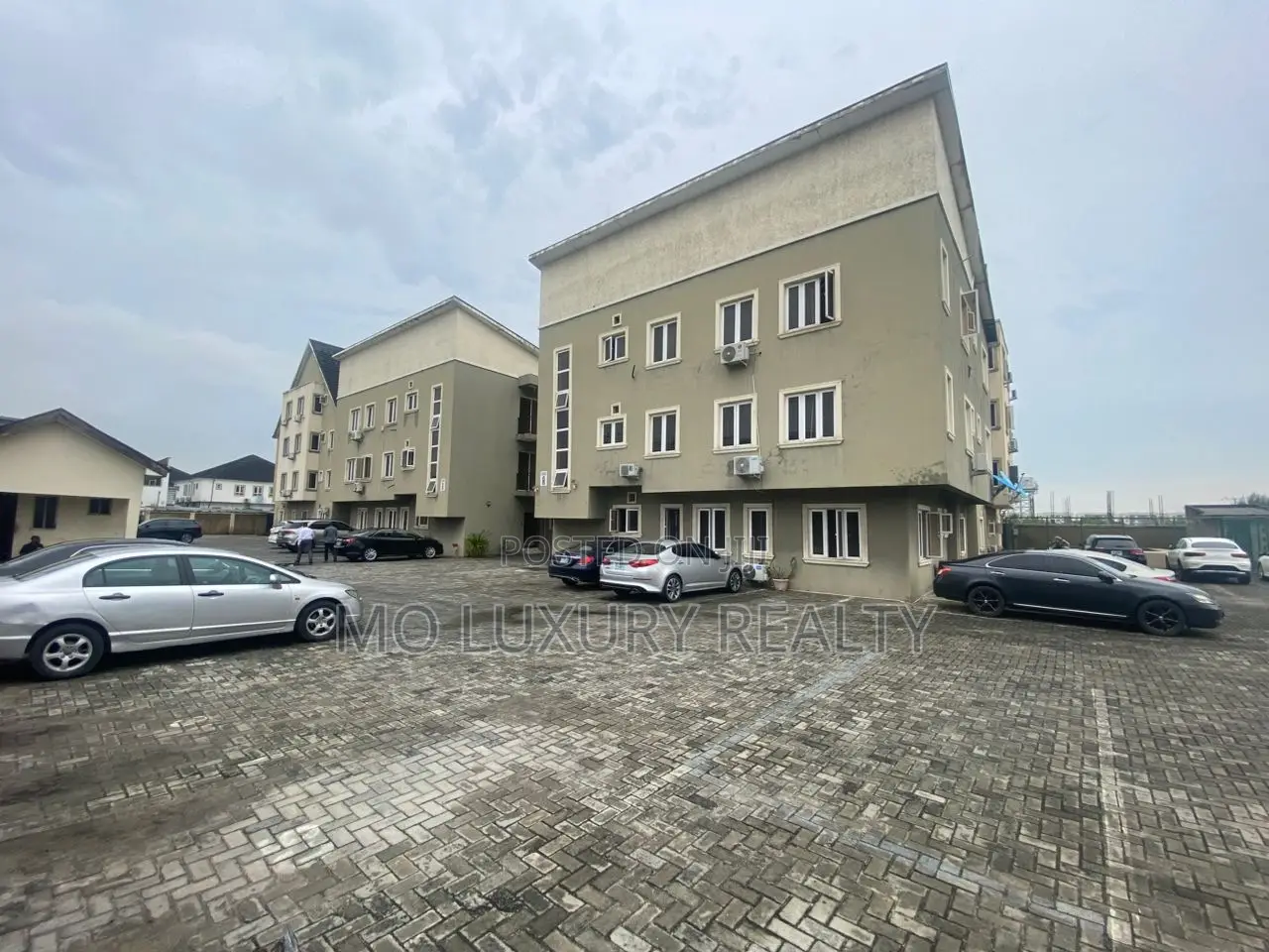 2bdrm Apartment in Osapa london for rent
