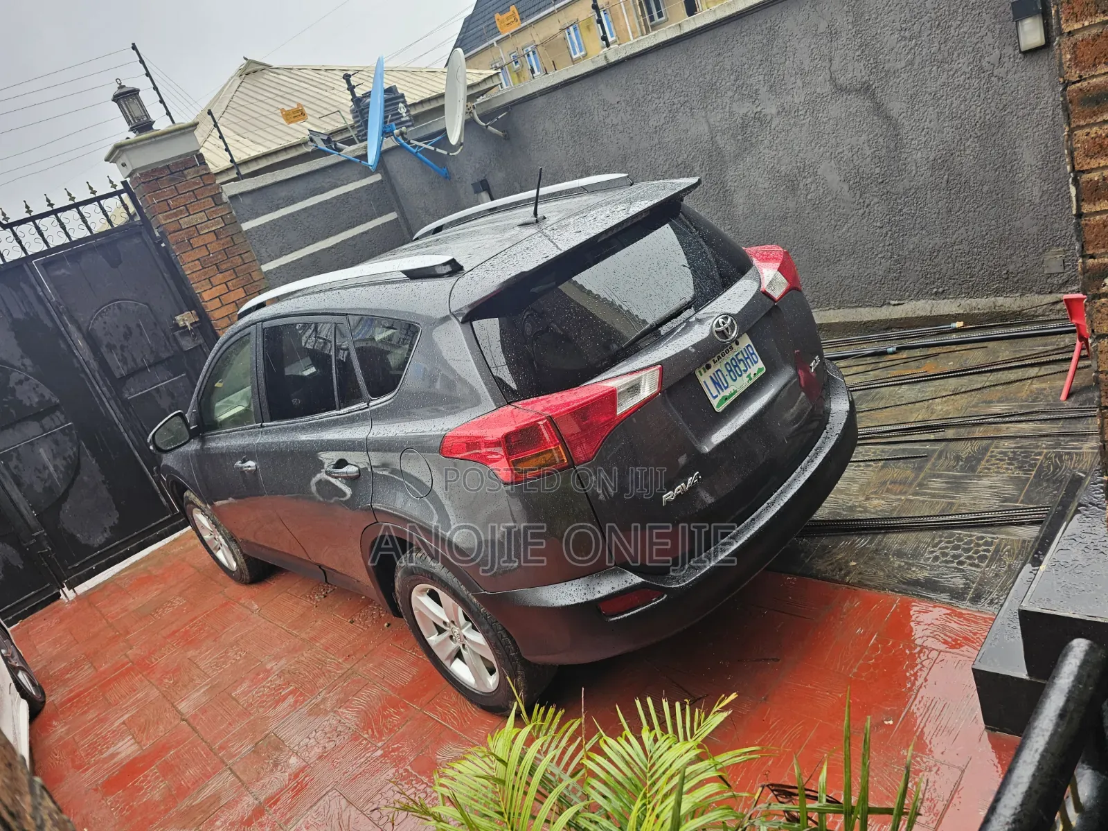Toyota RAV4 2014 Gray
