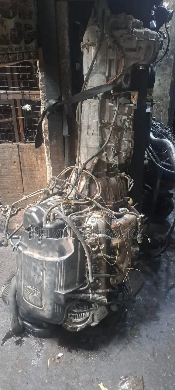 Hummer 2 Jeep Engine 2008 Model.