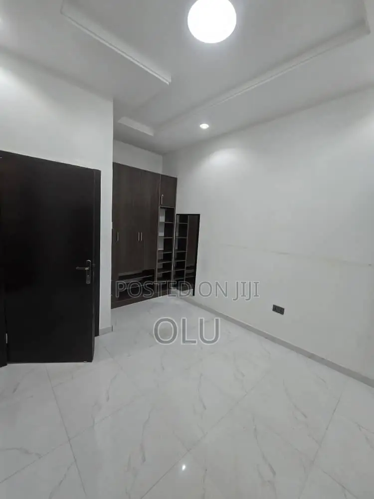1bdrm Duplex in Omole Estate Ph2 for rent
