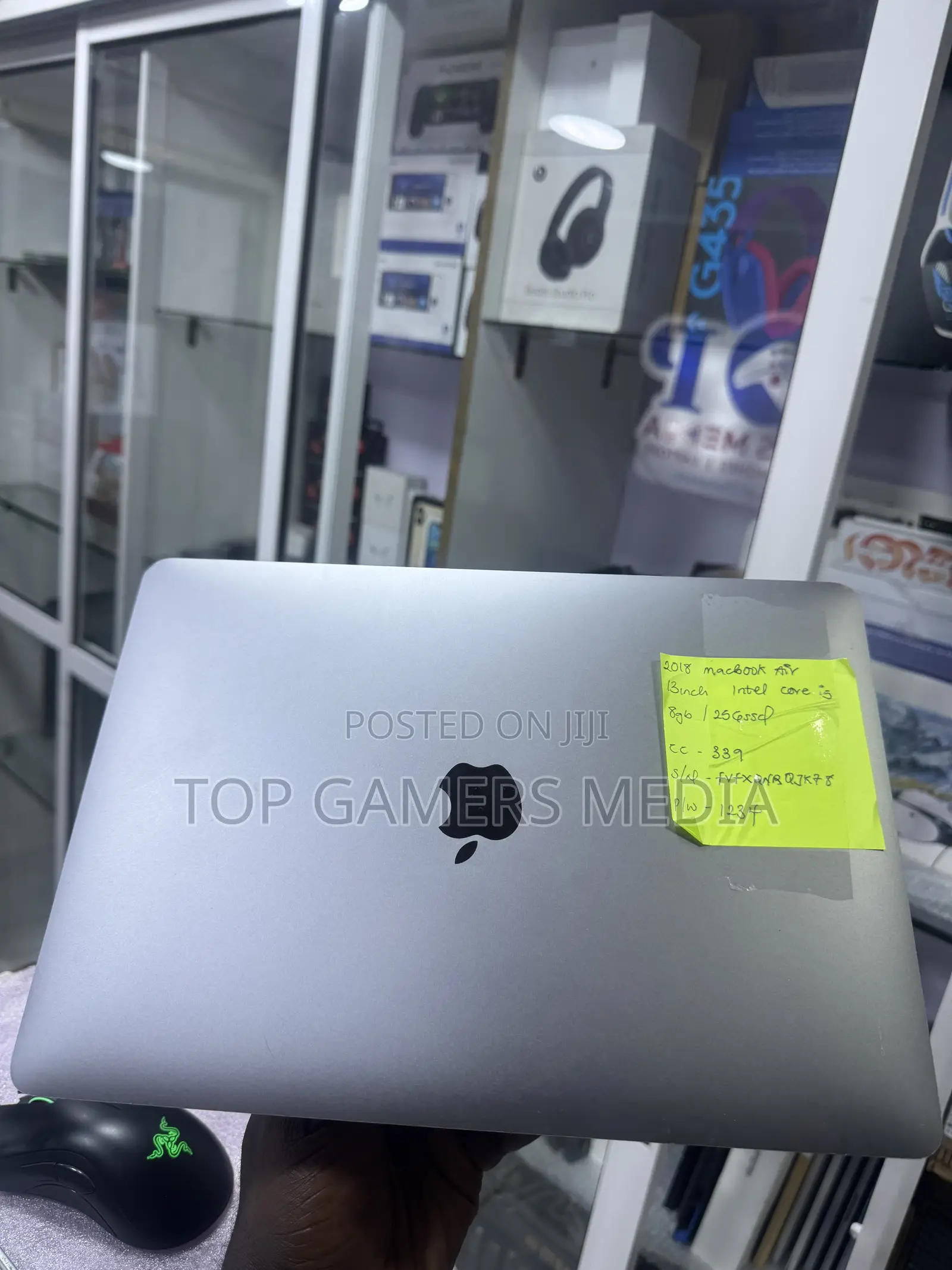 Laptop Apple MacBook Air 2018 8GB Intel Core i5 SSD 256GB