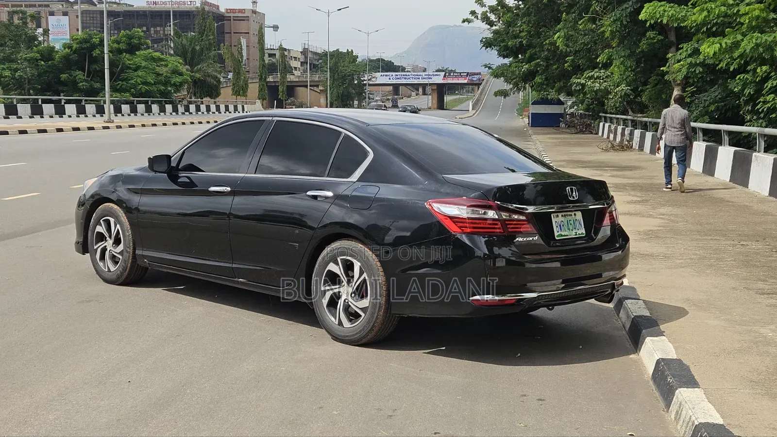 Honda Accord LX 4dr Sedan FWD (2.4L 4cyl 2A) 2016 Black