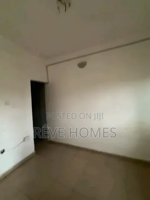 1bdrm Apartment in Shomolu / Shomolu for rent