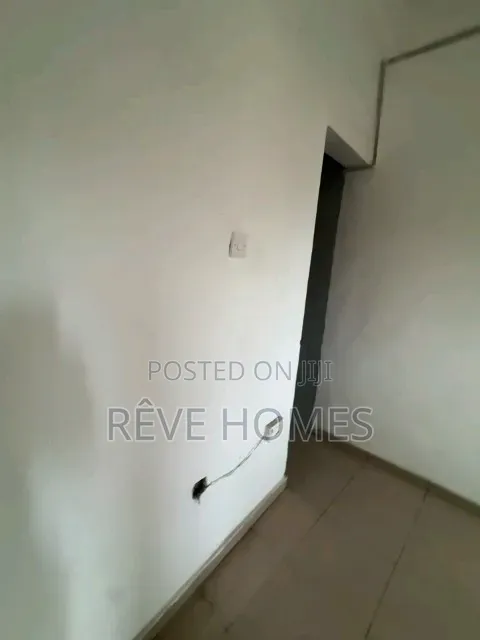 1bdrm Apartment in Shomolu / Shomolu for rent