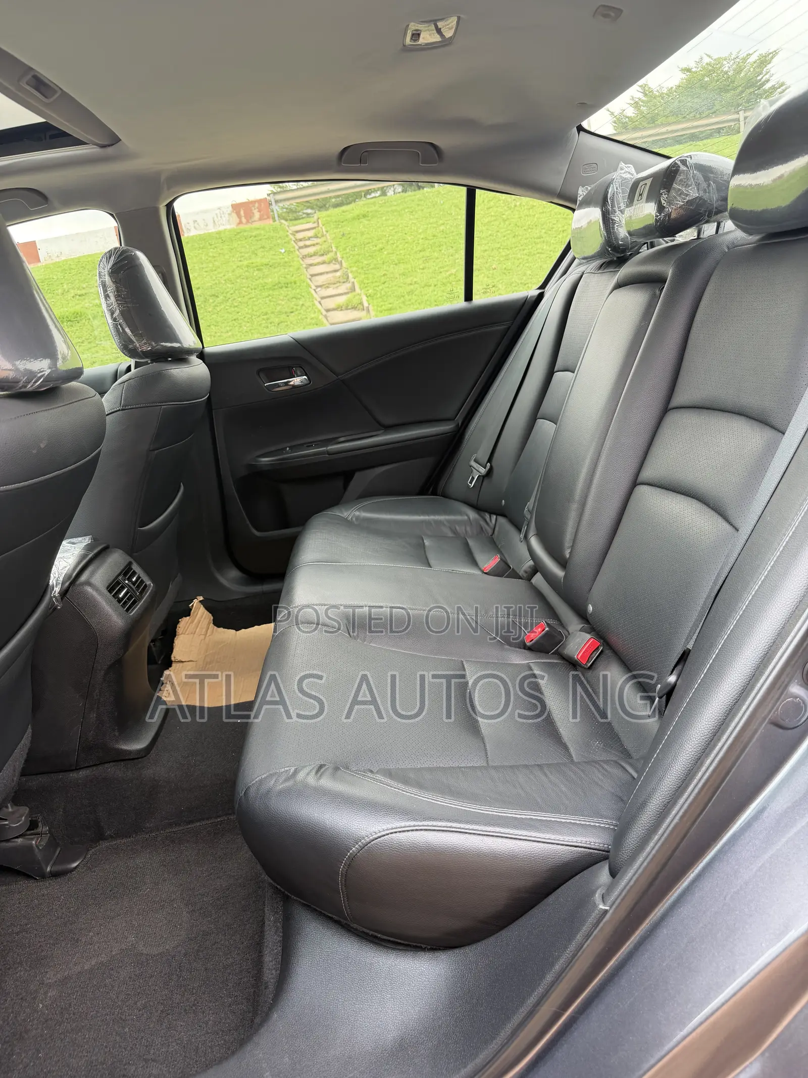 Honda Accord Touring 4dr Sedan FWD (3.5L 6cyl 6A) 2016 Gray