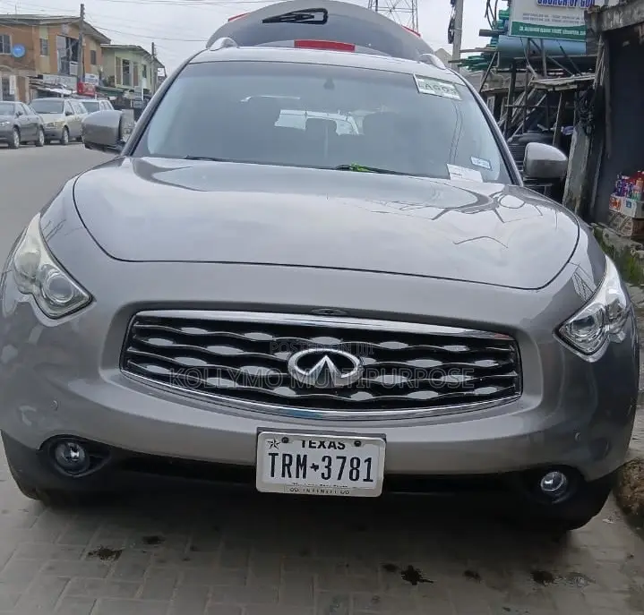 Infiniti FX35 Base 4x4 (3.5L 6cyl 7A) 2009 Gray