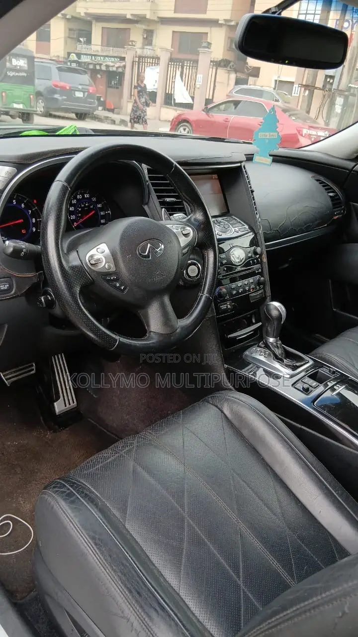 Infiniti FX35 Base 4x4 (3.5L 6cyl 7A) 2009 Gray