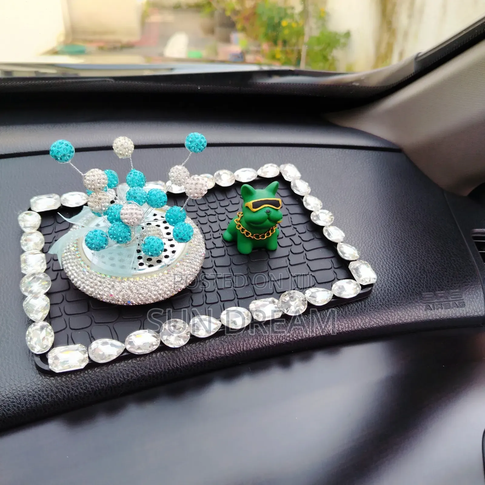 Home Decration Car Air Freshener Dog Decoration