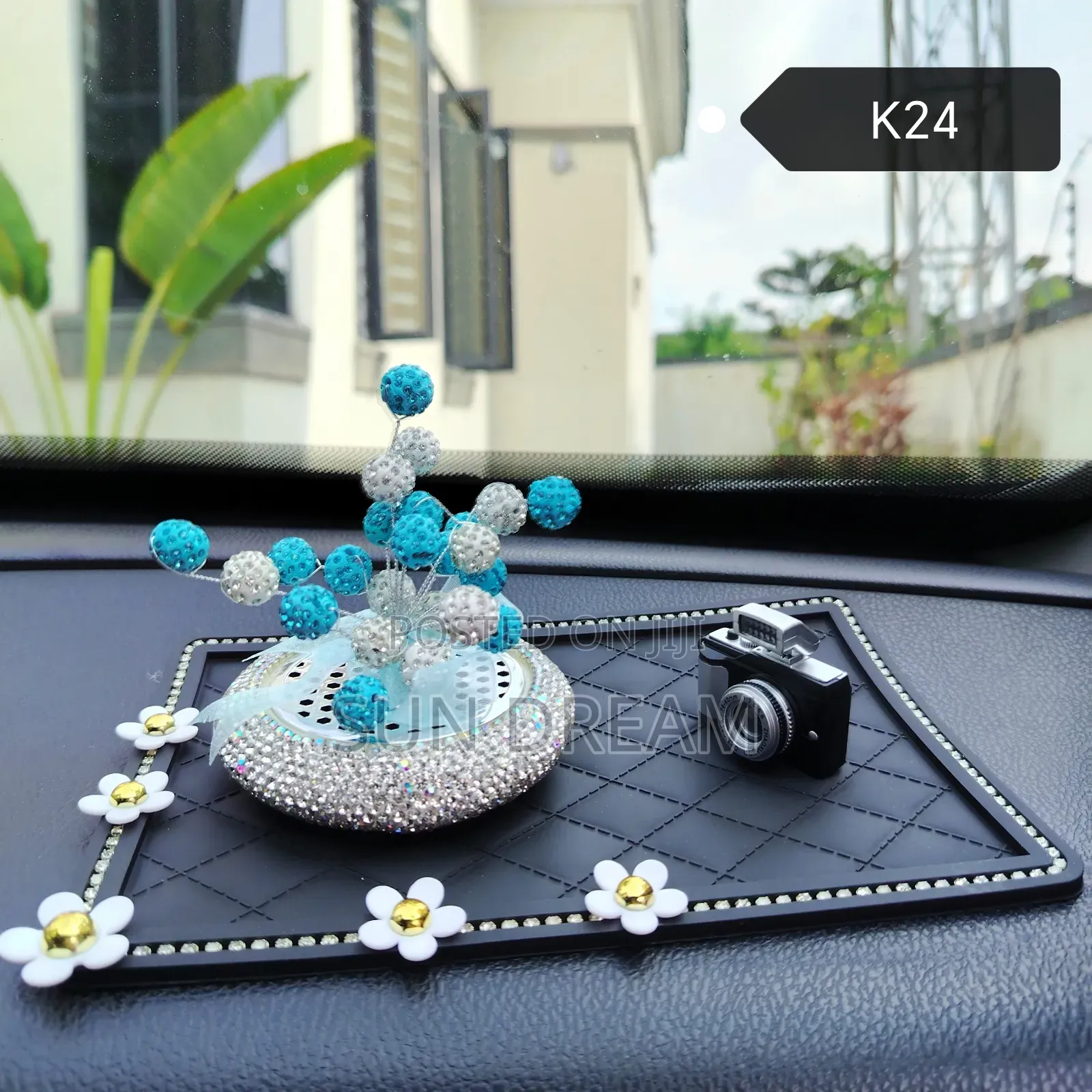 Car Ornaments Home Decoration Car Air Freshener Scents