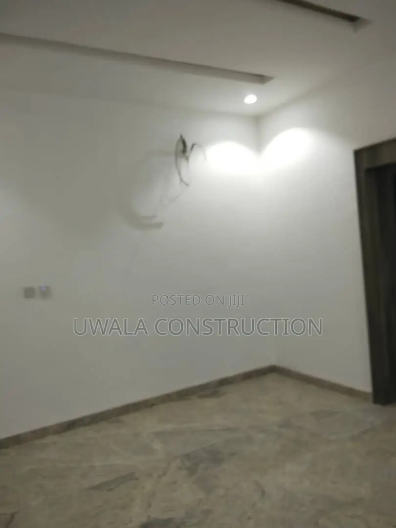 7bdrm Mansion in Guzape District for sale