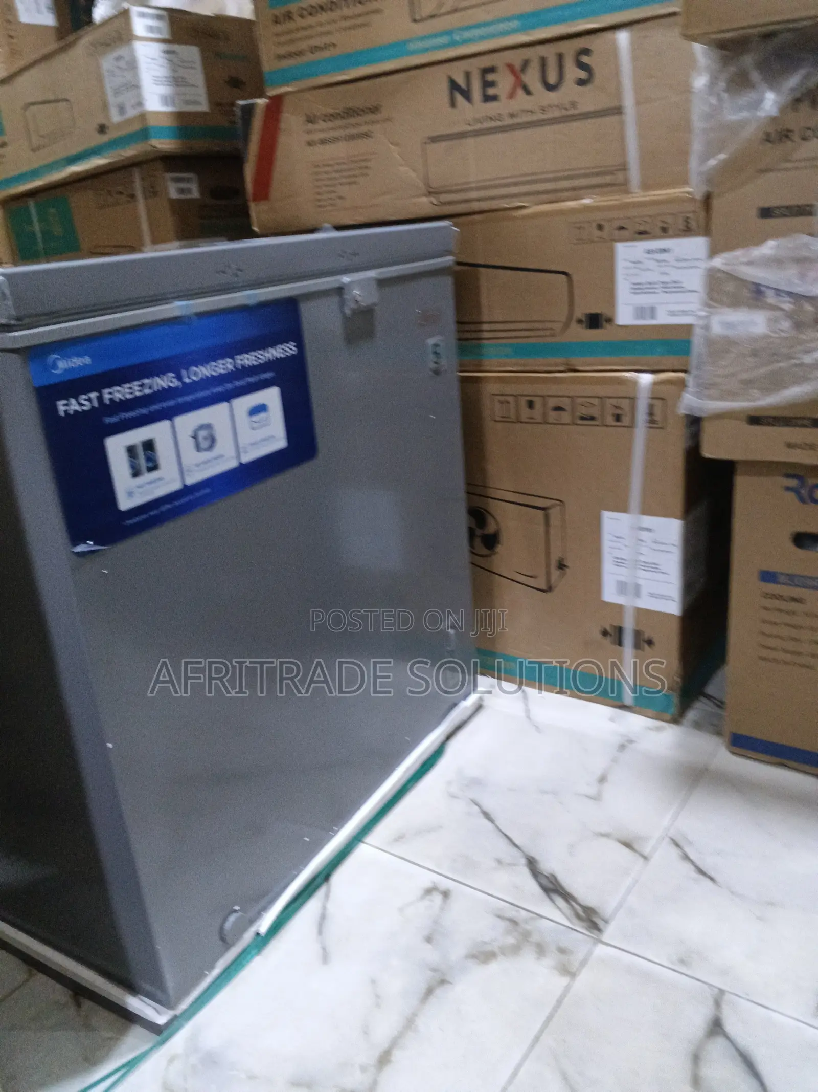 Midea 198l Deep Freezer With Energy-Saving Compressor