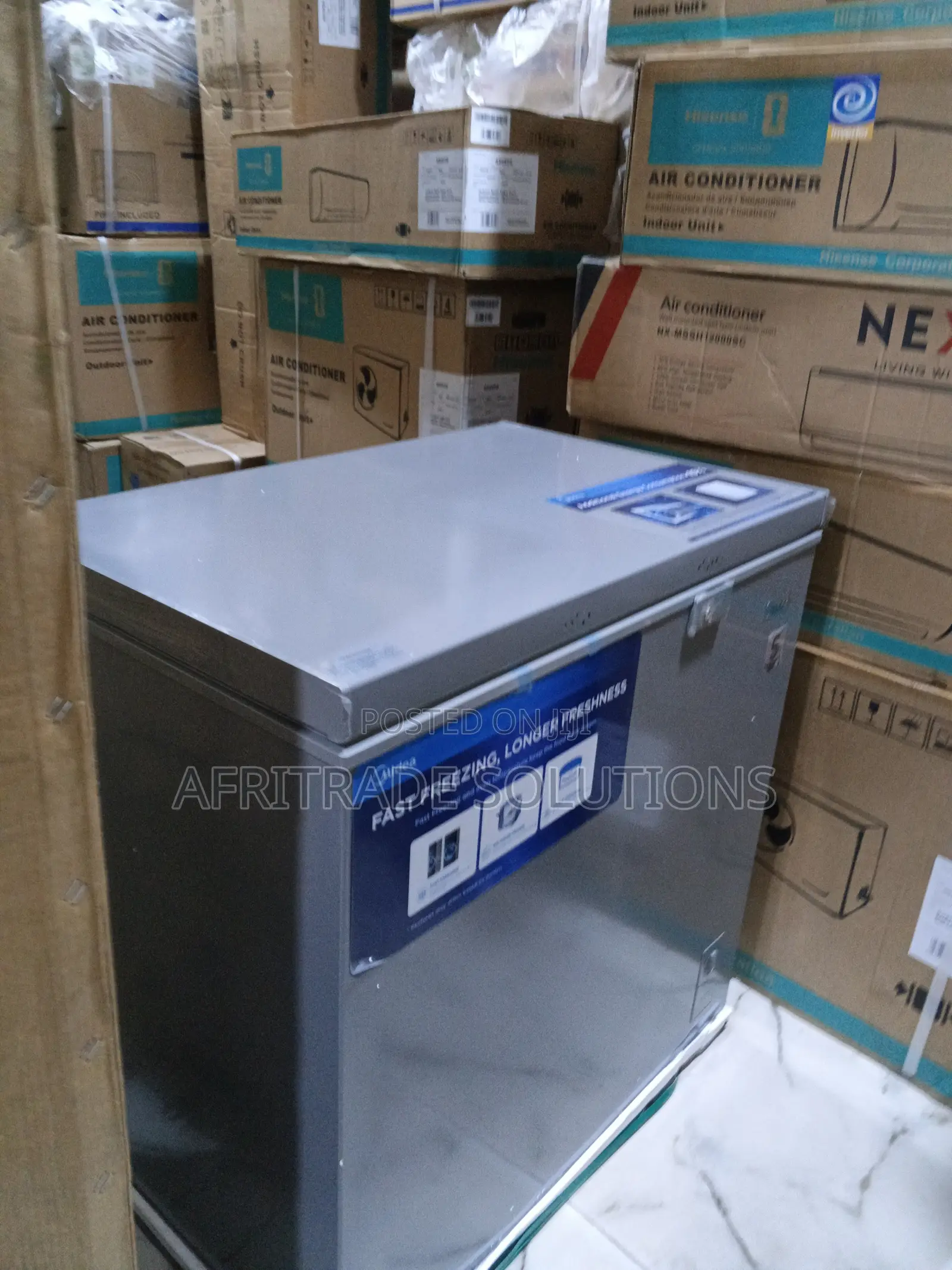 Midea 198l Chest Freezer for Homes, Shops Restaurants
