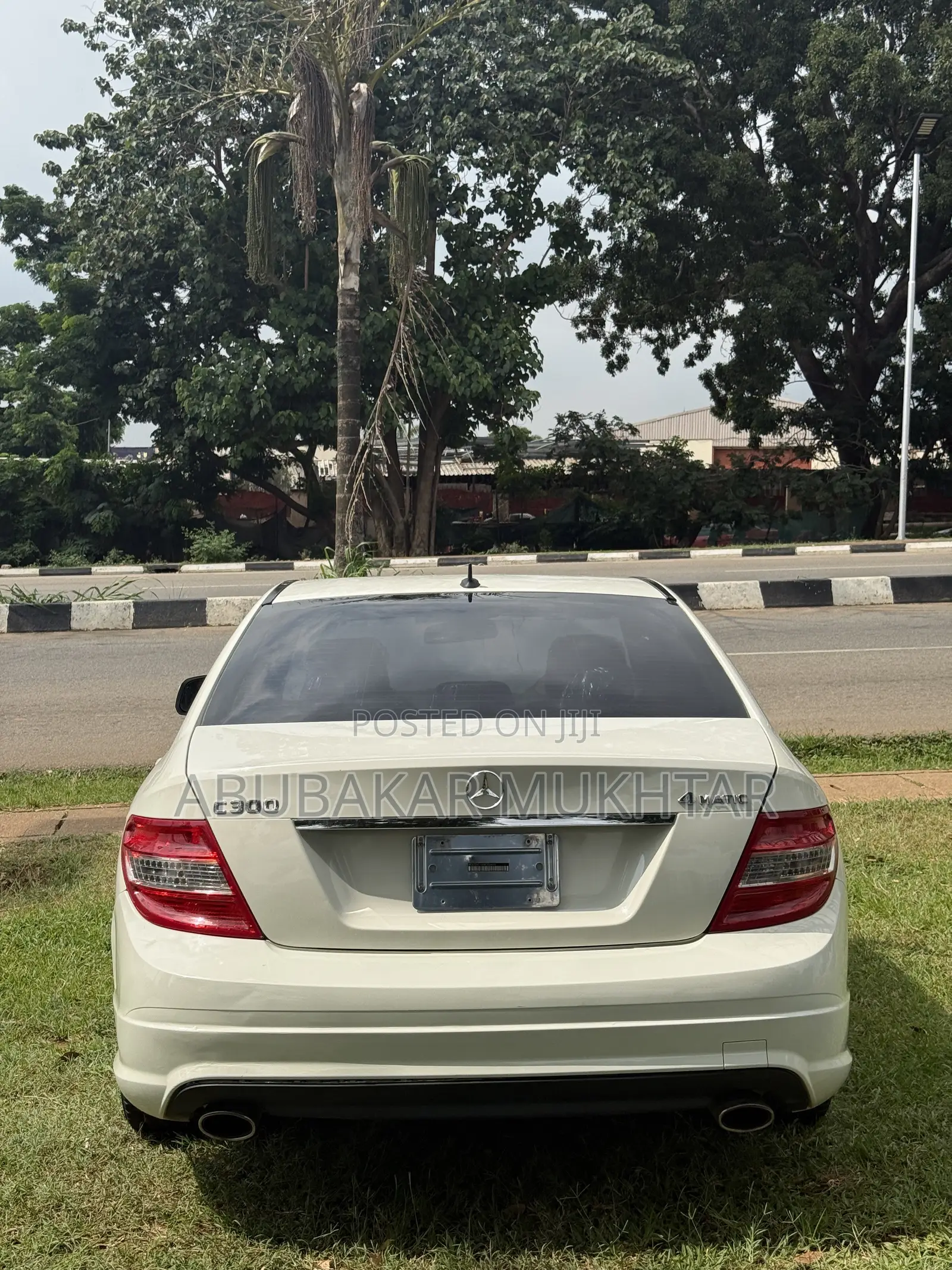 Mercedes-Benz C300 Sport Sedan AWD (3.0L 6cyl 7A) 2008 White