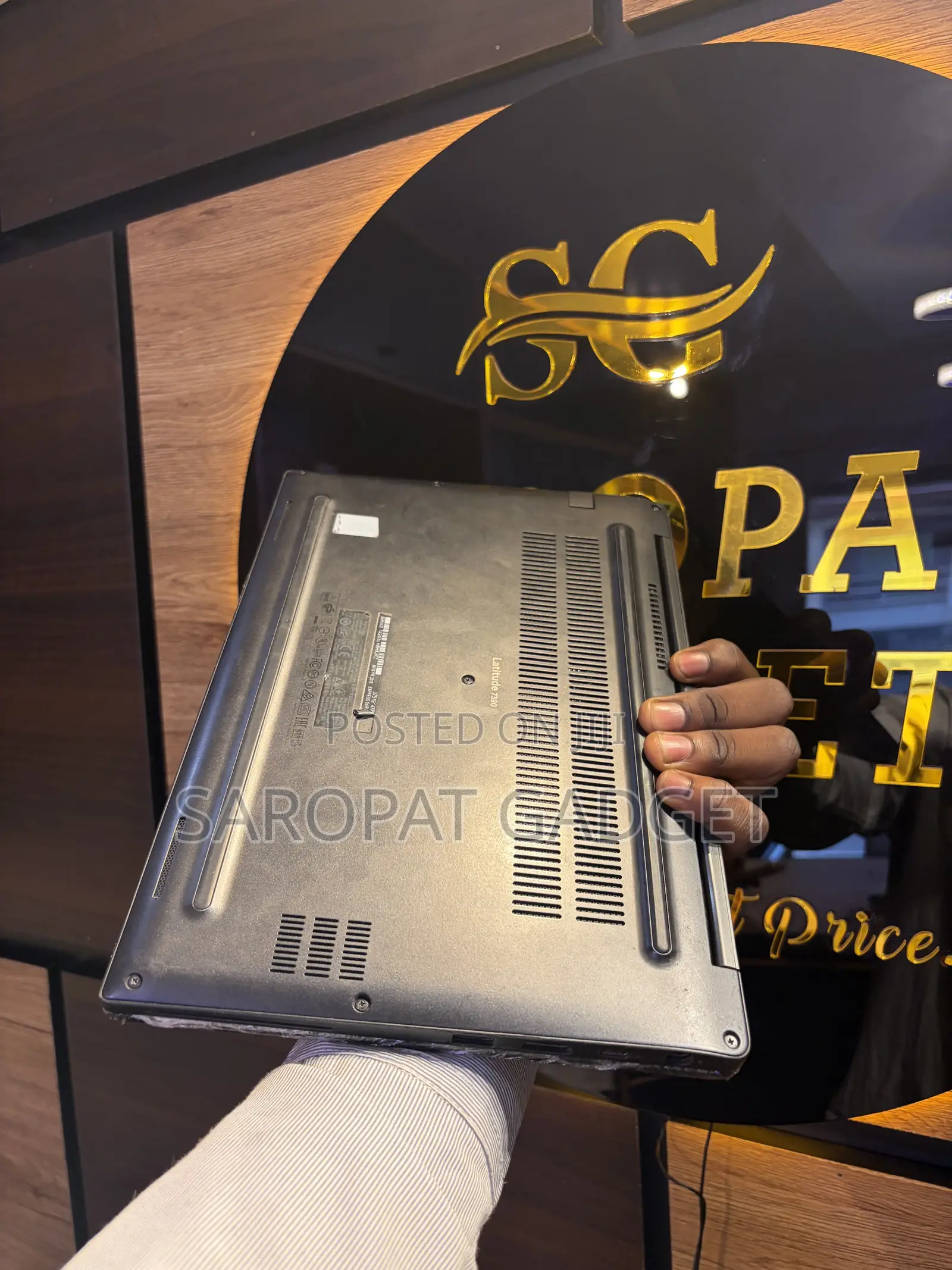 Laptop Dell Latitude 7390 8GB Intel Core i5 SSD 256GB