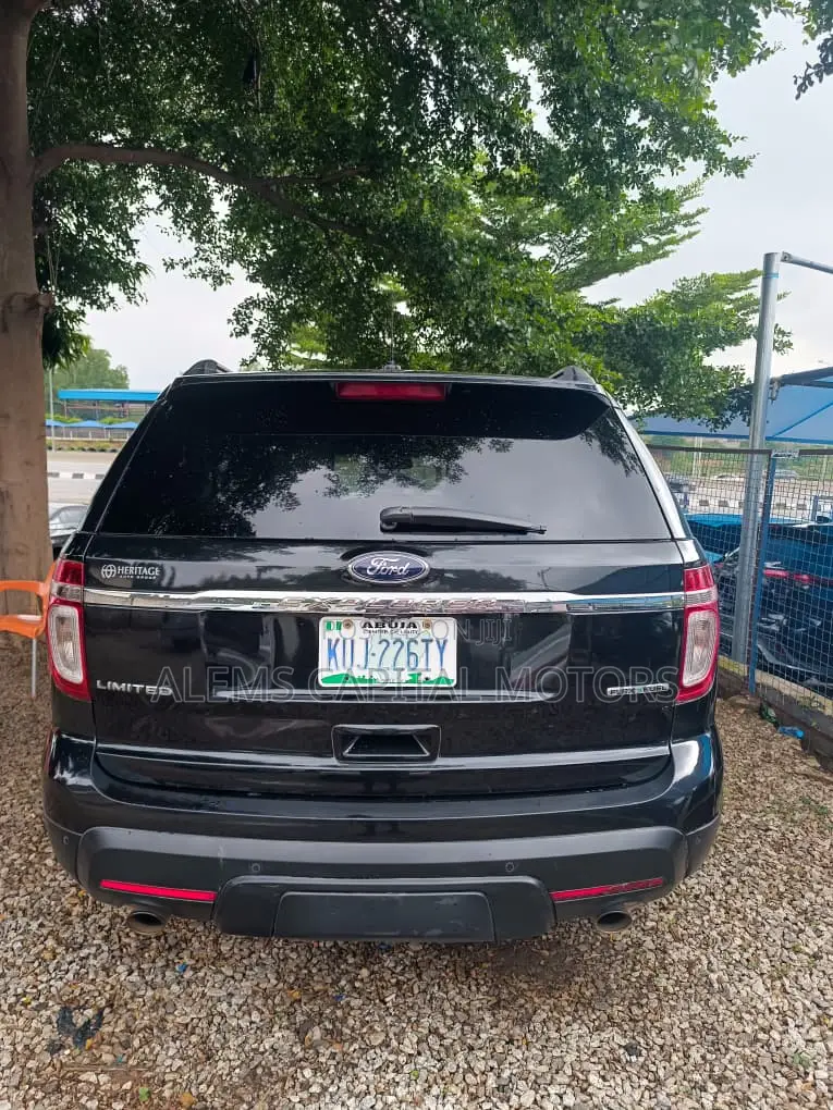 Ford Explorer Limited 4dr SUV (3.5L 6cyl 6A) 2014 Black