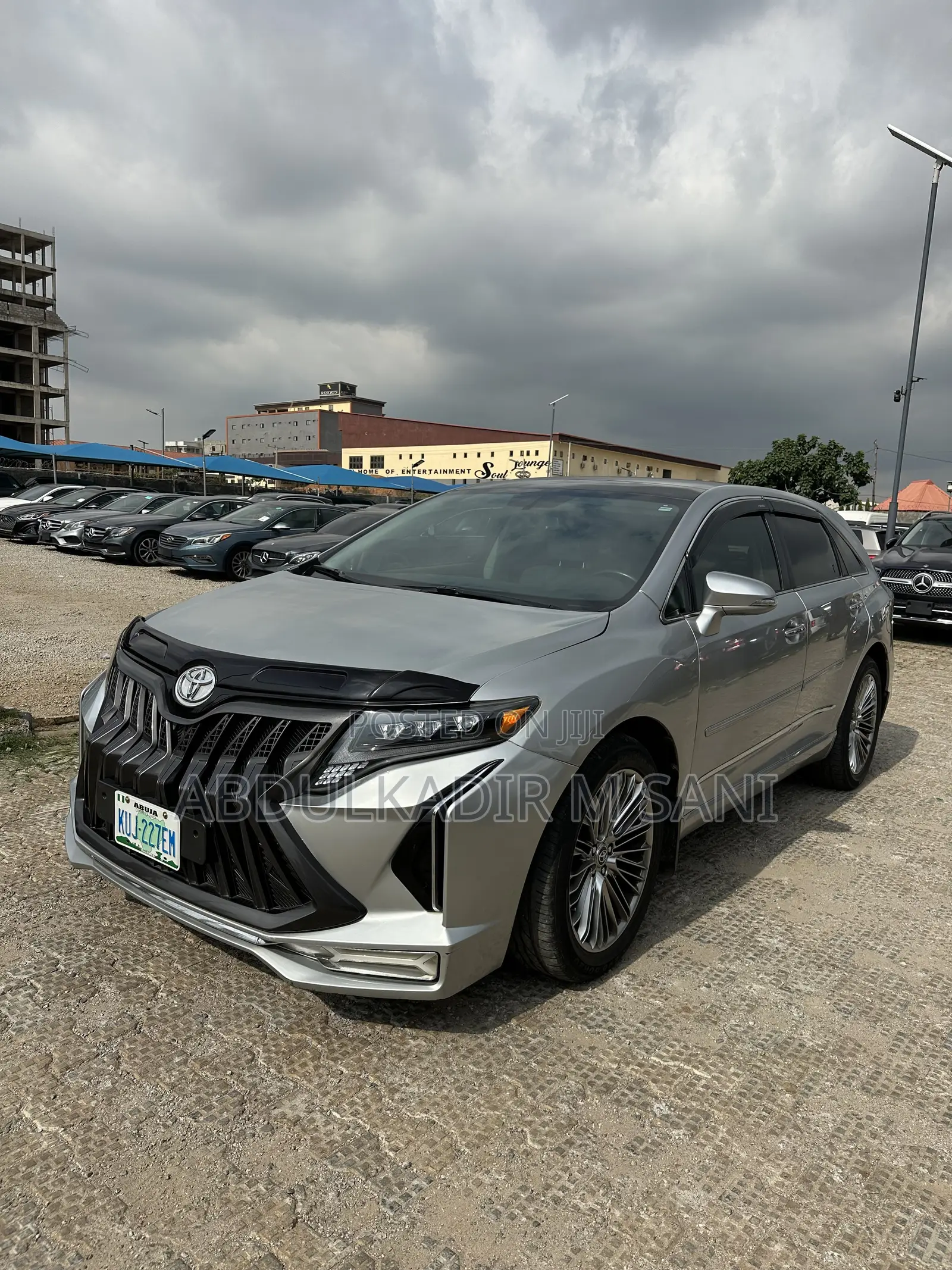Toyota Venza 2016 Silver