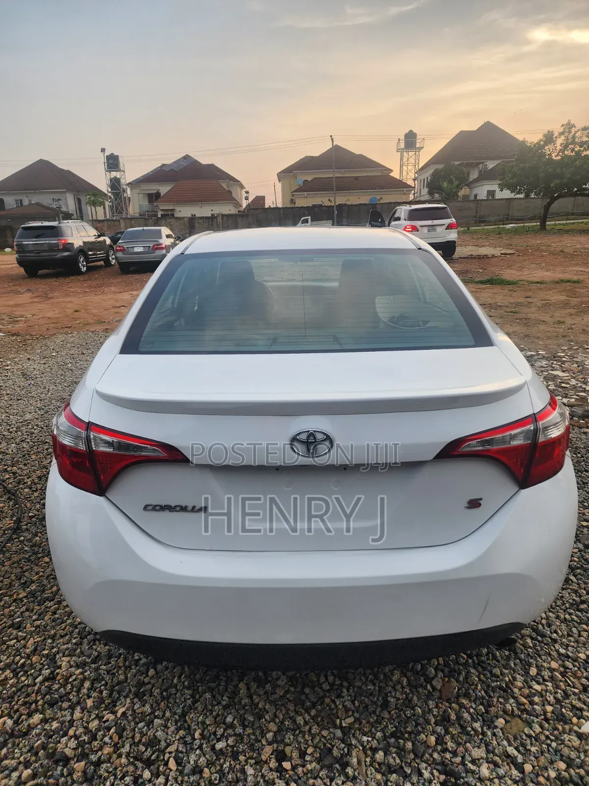 Toyota Corolla 2016 White