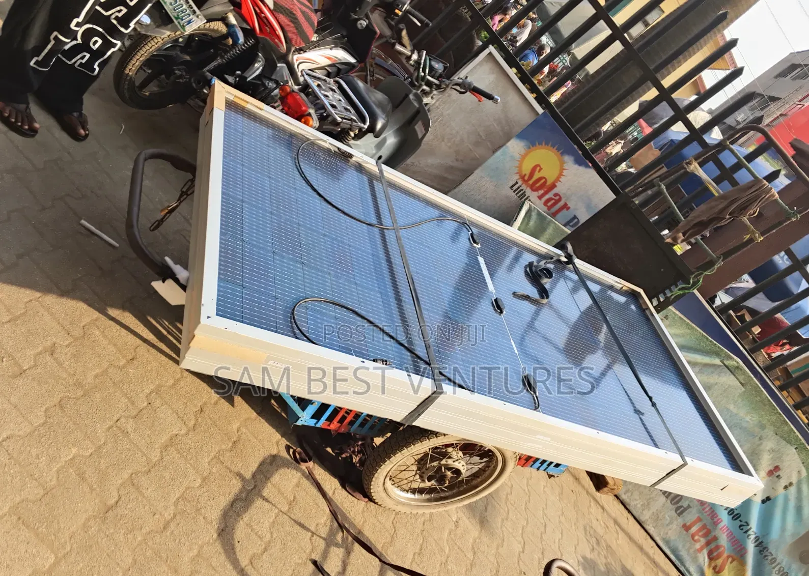 Original 630w Jinko Solar Panels Mono