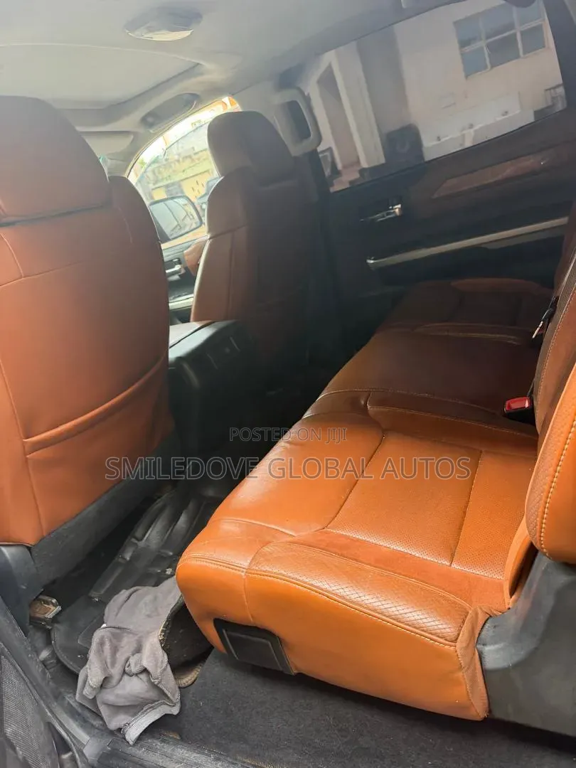 Toyota Tundra 2016 Brown