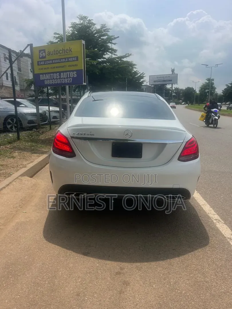 Mercedes-Benz C450 2016 White