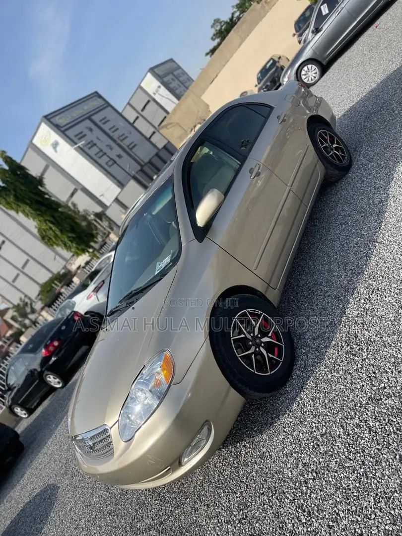 Toyota Corolla 2006 Gold