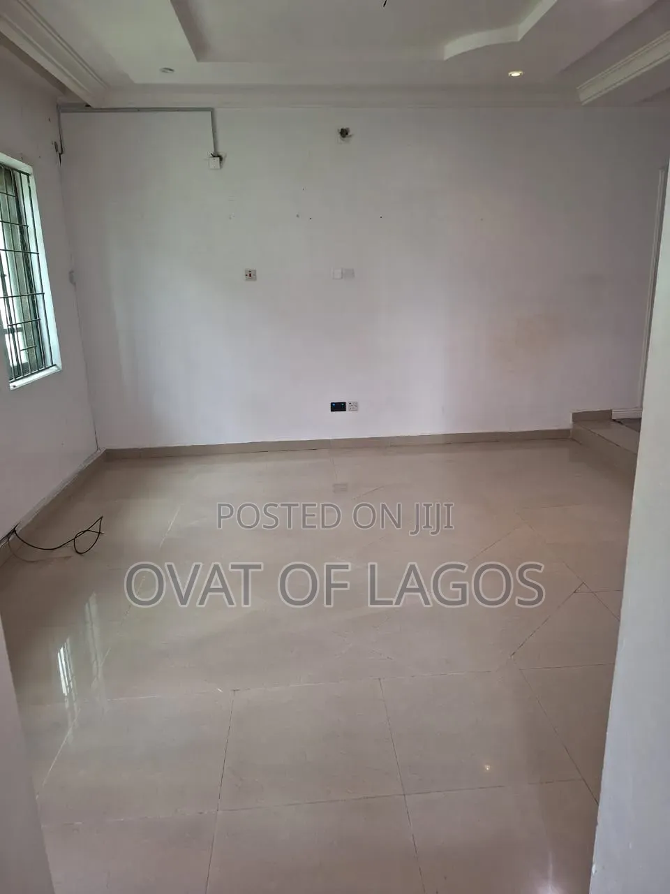 2bdrm Apartment in Lekki Phase 1 for rent