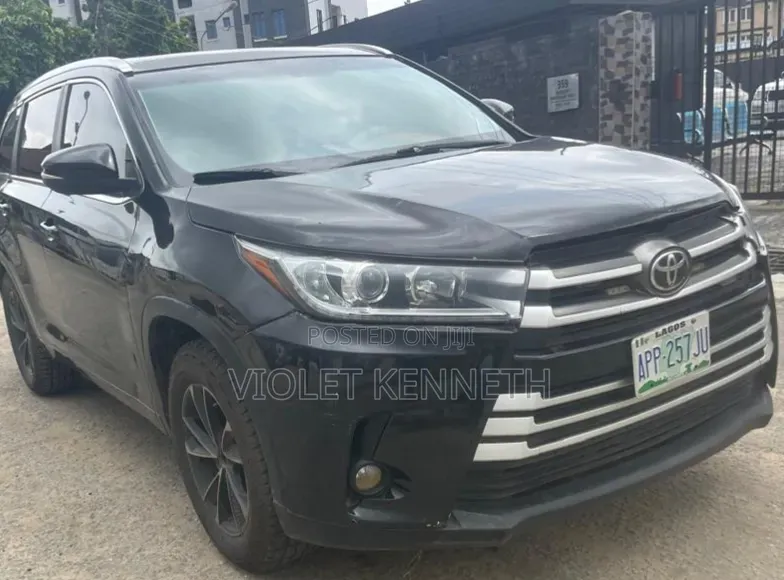 Toyota Land Cruiser Prado 2011 Black