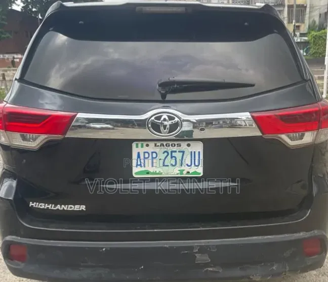 Toyota Land Cruiser Prado 2011 Black