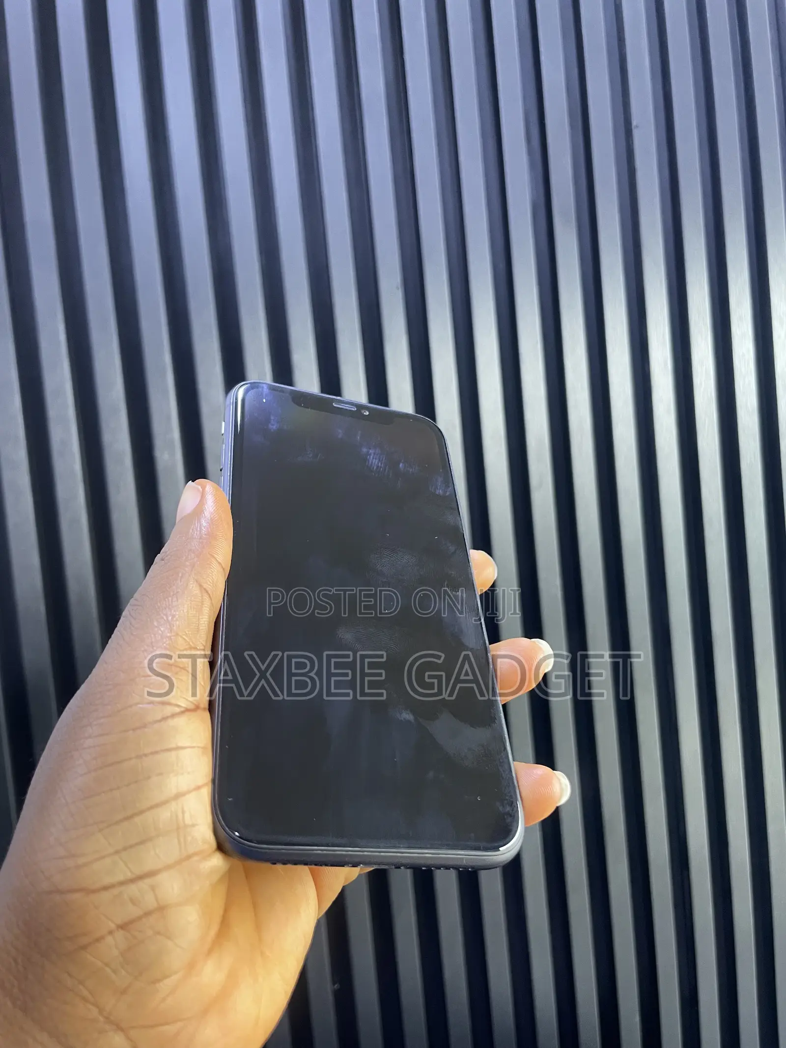 Apple iPhone XR 64 GB Black